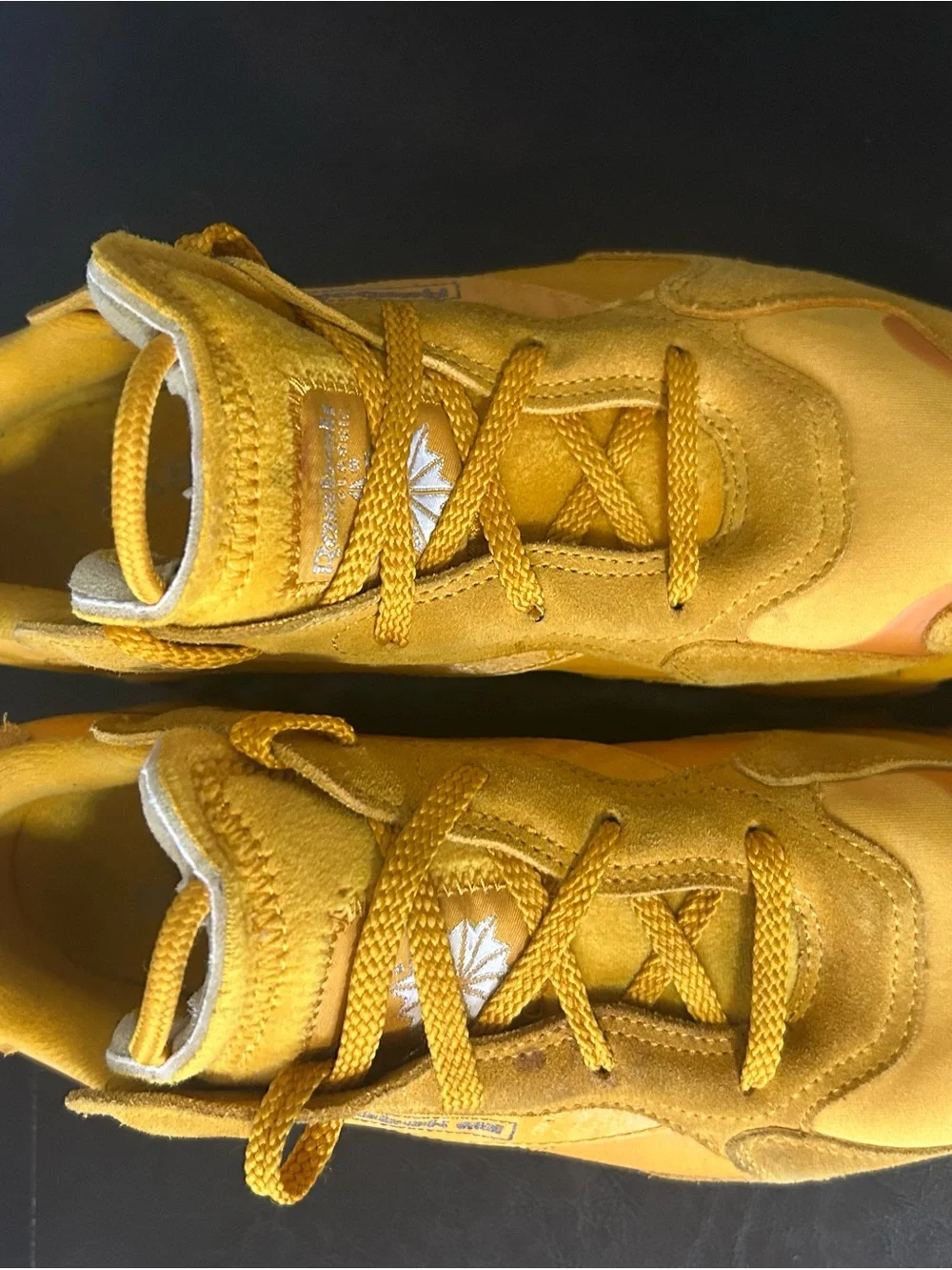 🔥 RARE SIZE 9 🔥 Cardi B x Reebok Classic Leather 